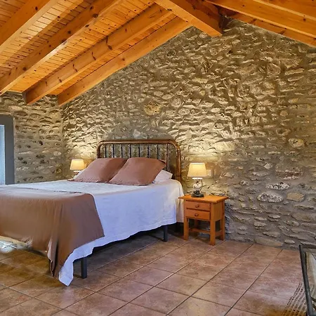 Country house Cal Marrufes *