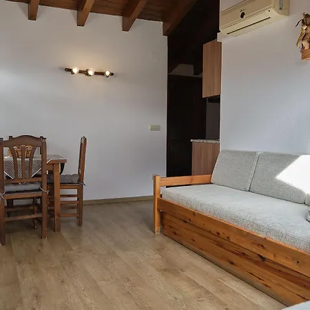 Country house Cal Marrufes *