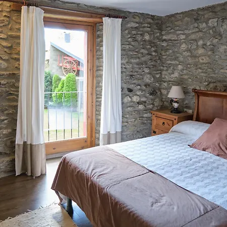 Country house Cal Marrufes